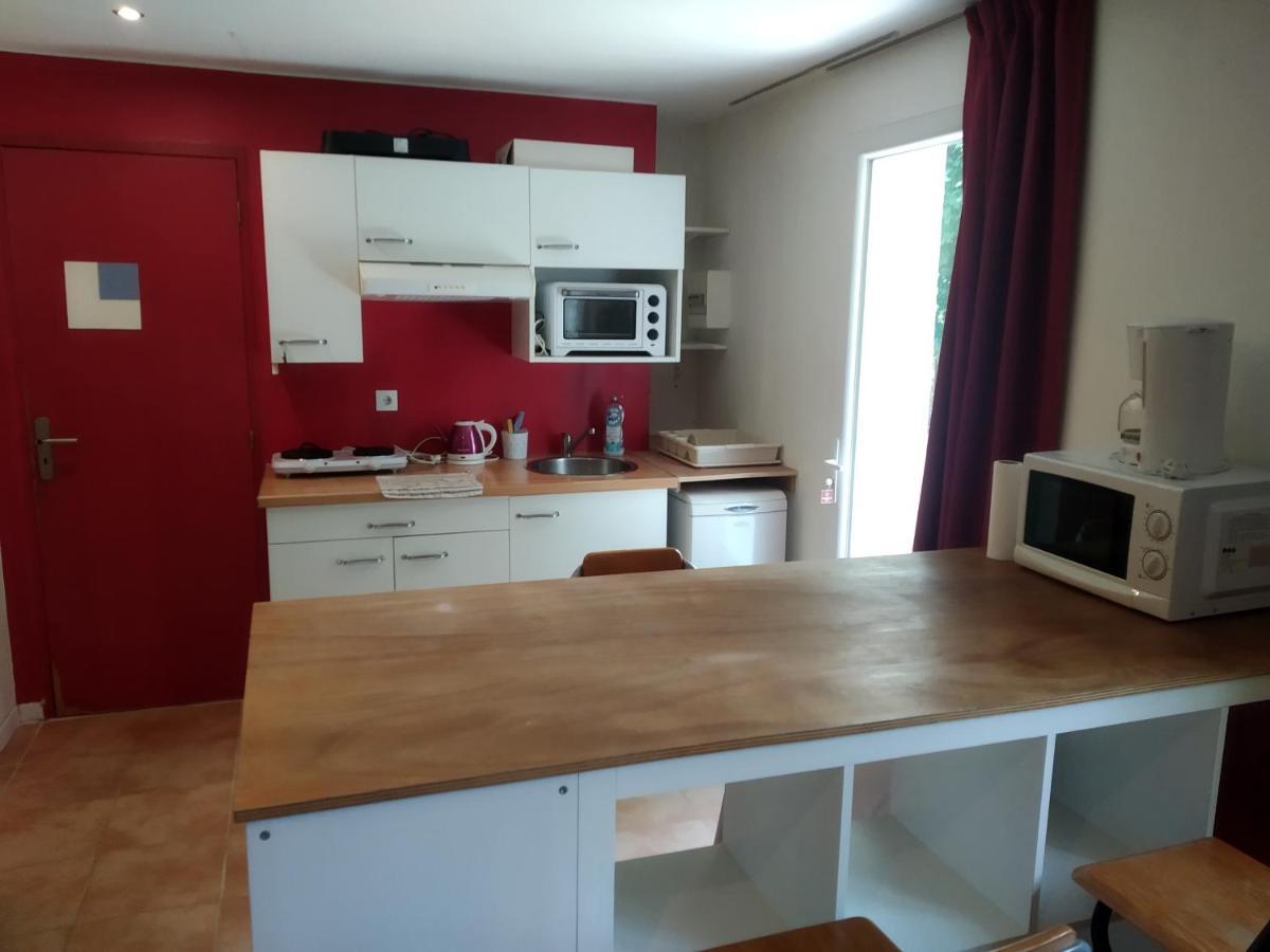 普罗旺斯地区艾克斯Studio En Rez-De-Jardin Dans La Verdure公寓 外观 照片
